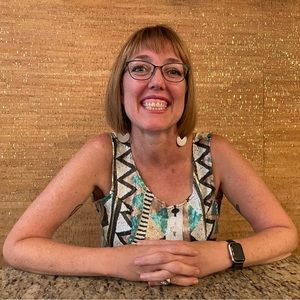 Meet your Posher, Regan